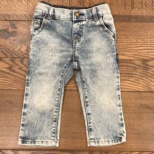 Genuine Kids from OshKosh 18 months skinny fit jeans